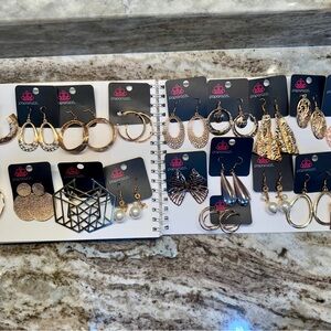 NWOT Huge Lot of Gold Tone Pierced Earrings Paparazzi